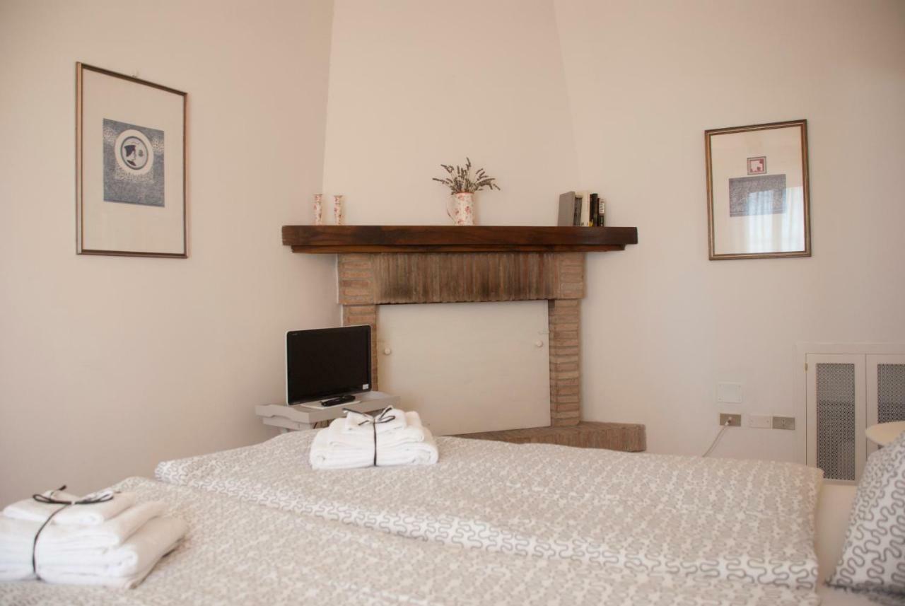 Calmancino Delle Selve Bed & Breakfast Urbino Eksteriør bilde